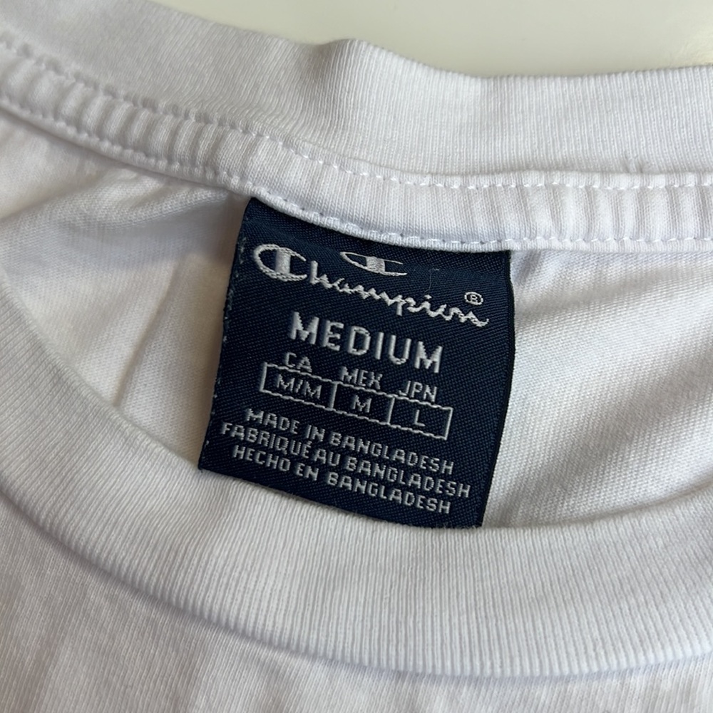 Champion tee - Picture 4 of 6